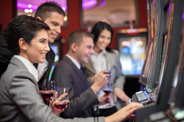Flere casinoer gør sig bemærket med avancerede spilleautomater